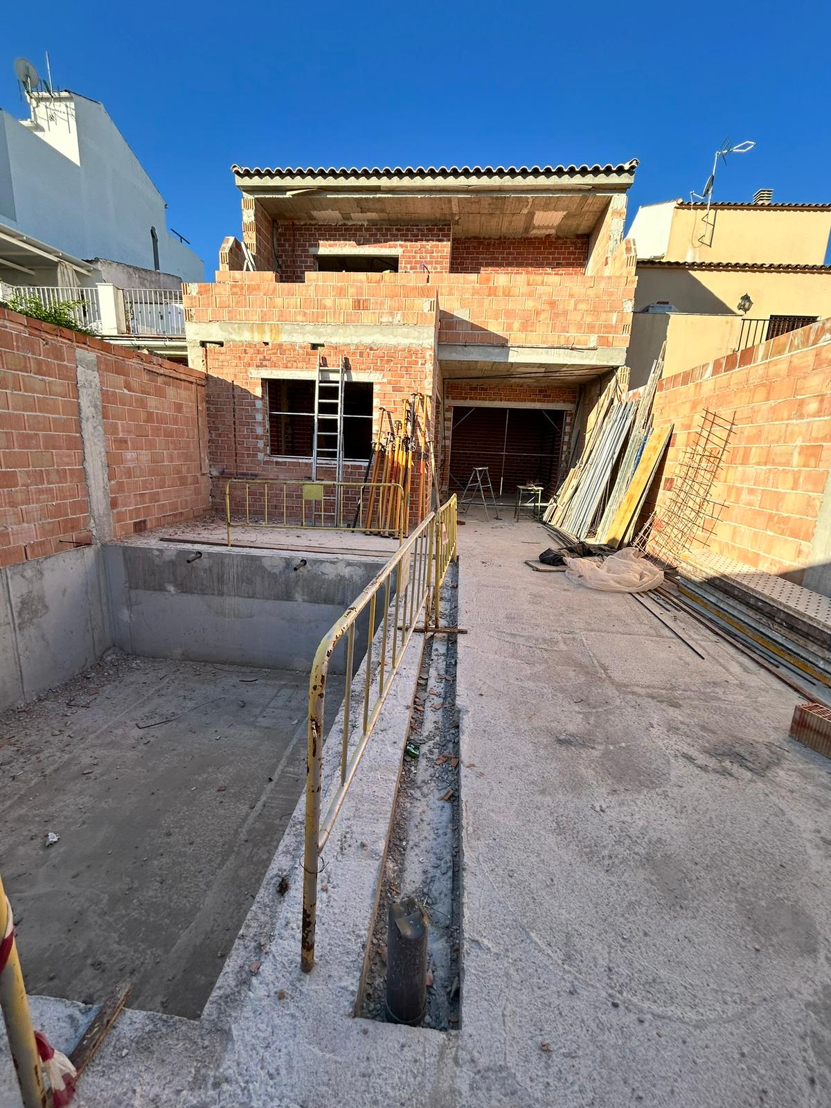 Obra nueva — estructura y cimentación